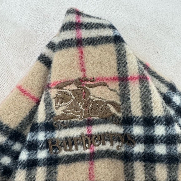 **SOLD**Burberry Wool Shawl Scarf - Picture 3 of 6